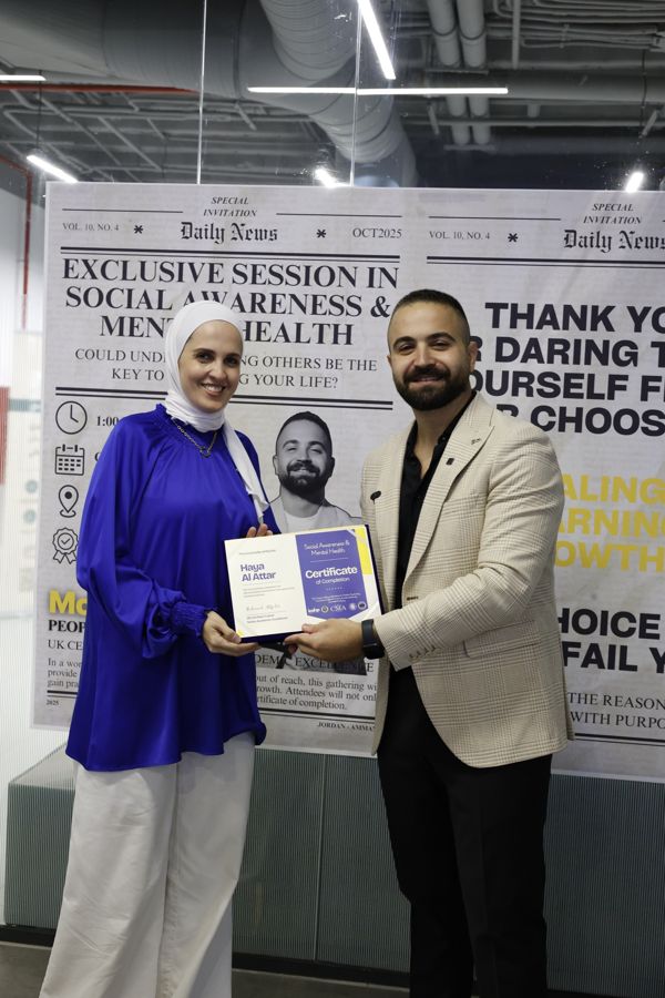 Attendee receiving the Social Awareness & Mental Health certificate